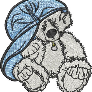 帽子をかぶったクマの機械刺繍デザイン 3"