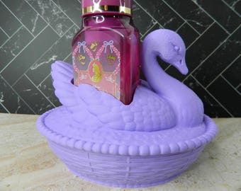 Schwan auf Nest Seifenhalter: Bauernhaus Küche & Badezimmer Dekor