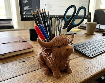 Highland Cow 3D Printed Pen Pencil Candy Plant Bowl
