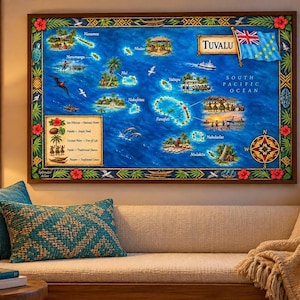 Op de afbeelding: Een rechthoekige wandkunstprint met een gedetailleerde kaart van Tuvalu tegen een diepblauwe oceaanachtergrond. De kaart bevat illustraties van eilanden, lokale flora, fauna en de nationale vlag. Een decoratieve rand toont rode hibiscusbloemen.