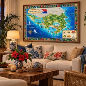 Puede incluir: Un mapa detallado y enmarcado de Sint Maarten que muestra la topografía de la isla, la bandera nacional y las aguas circundantes del mar Caribe. El mapa incluye ilustraciones de flora, fauna y puntos de referencia locales, bordeado por un patrón floral.