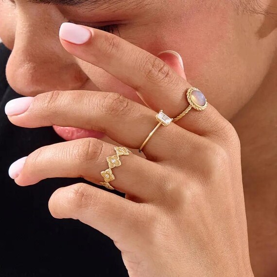 Solid 14K Gold Clover Eternity Ring, Delicate Mil… - image 5