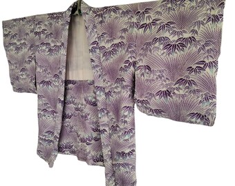 Kimono haori vintage de mezcla de seda: chaqueta con estampado de hojas de bambú moradas