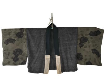 Haori de arte japonés vintage - Gris con texto, Chaqueta kimono corta japonesa