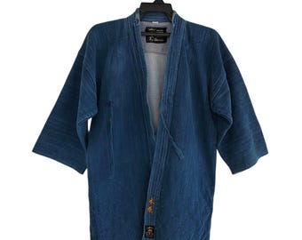 ヴィンテージの日本製BJJ/剣道着ジャケット - 藍染め刺し子織りに刺繍