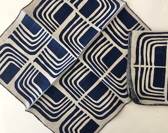 Retro 70s Linen Napkins Blue