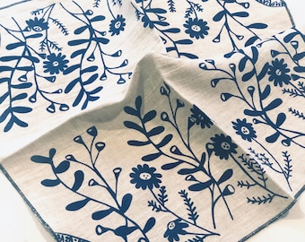 Blue Floral Linen Napkins set, handprinted tableware, linen woodsy, forest