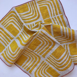 Retro 70s Linen Napkins, yellow