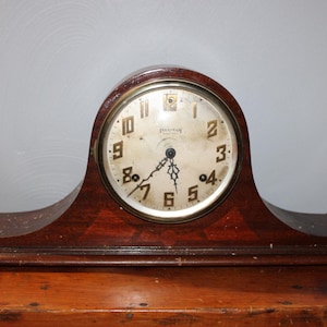 Vintage Ingraham Tambour Mantel Clock: 1930s Art Deco Display, Non-Working
