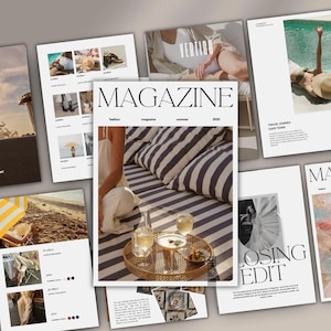 Può includere: Una collezione di riviste di moda con vari design di copertina. Una rivista presenta la parola "MAGAZINE" in grandi lettere nere. Altre copertine mostrano immagini di persone, cibo e destinazioni di viaggio. Le riviste sono disposte su una superficie chiara.