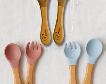 Personalized wooden and silicone baby cutlery – Spoon and fork engraved with first name – Birth, baptism or baby shower gift