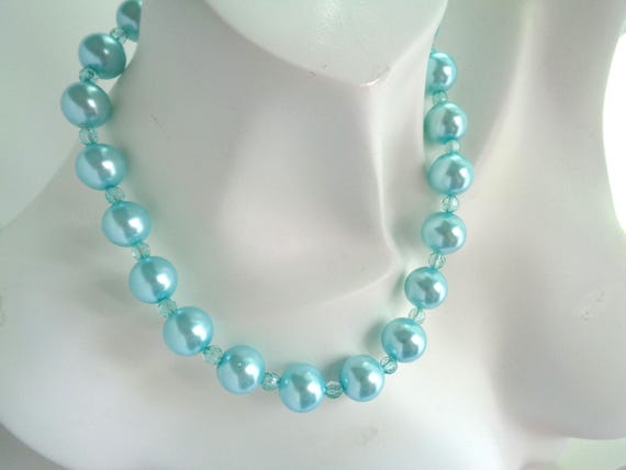 Light teal Pearl Jewelry set Earrings n' Necklace, Wedding Accessories, Bold Jewelry, Chunky Necklace, Teal Earrings, Bridesmaid Jewelry