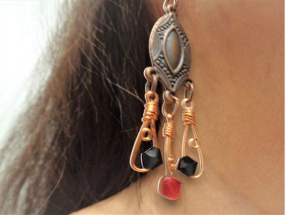 Handcrafted Antique Copper Earrings with Black & Red Swarovski Crystal Beads – Vintage-Inspired Jewelry for Elegant Style by La Nesamarie