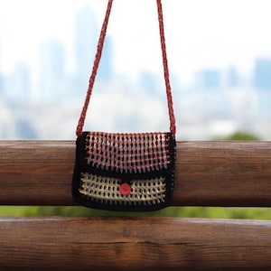 Upcycled Crochet Soda Can Tabs Purse—a Stylish, Handmade, and sustainable Crossbody with a Bold Red Strap, Perfect for Eco-Friendly Fashion!