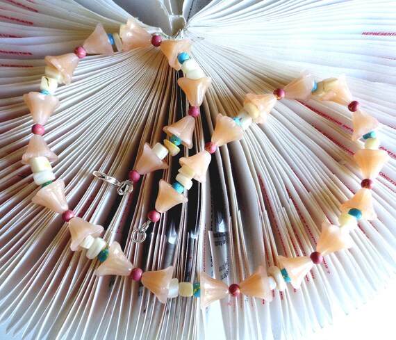 Beige Baby Bell Necklace n' Earrings Set, Sweet Sixteen Jewelry Set, Girls Beaded Necklace and Earrings, Dangled Earrings, Fashion Jewelry