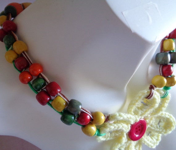 Vegan Yellow Flower Recycled Pop Tabs Pendant, Macrame Wood Beads Necklace, Rasta Crochet Necklace, Rasta Jewelry, Women Wood Beads Necklace