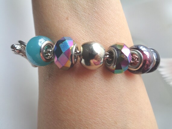 Handmade Murano Glass Beaded Bracelet- Elegant 7.5 "Wristwear with Silver Toggle Clasp & Vibrant Multicolor Opalescent Faceted European Bead