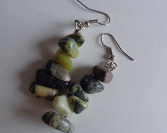 Handmade Moss Green Stone Earrings: Eco-Friendly Silver-Plated Jewelry