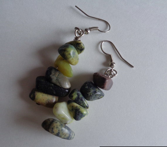 Eco-Friendly Moss Green Earrings - Natural Stone Earrings- Handmade Sustainable Earrings for Eco-Conscious Shoppers-Vegan Friendly Jewelry