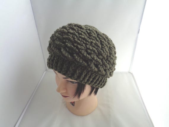 La Nesamarie Olive Green Crochet Hat – Chunky Handmade Beanie – Cozy Textured Slouchy Cap – Winter Warm Gift – Boho Knit Look