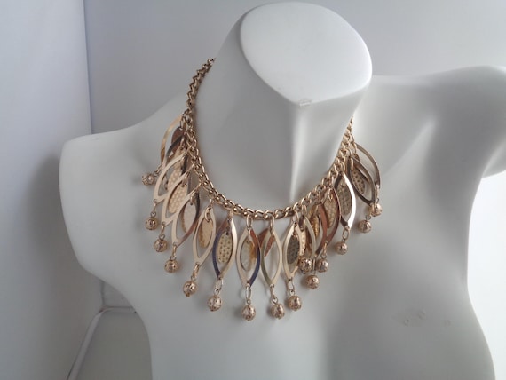 Gold Chain Statement Eye Wire Bib Choker Necklace, Leaf Like Wire Necklace, Bold Necklace, Bib Necklace, Wedding Accessory, Fashion Jewelry