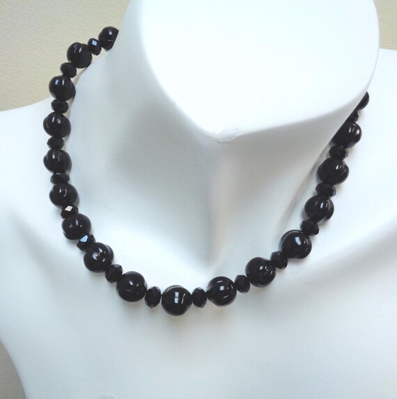 Vintage Black Crystal Jewelry Set | Faceted Obsidian Necklace, Bracelet & Earrings | Retro Glam Classic Accessories for Any Occasion