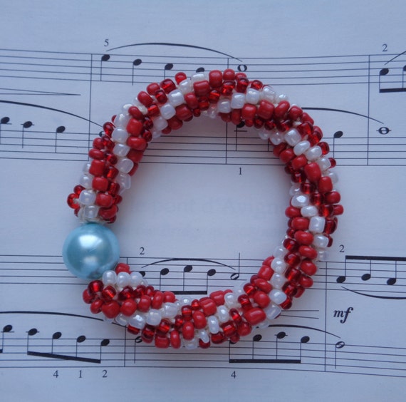 Red n' White Seed Bead Bracelet, Crochet Beads Bracelet  No Clasp Eternity Bracelet, Infinity Bracelet, Tiny Beads Bracelet, Fashion Jewelry