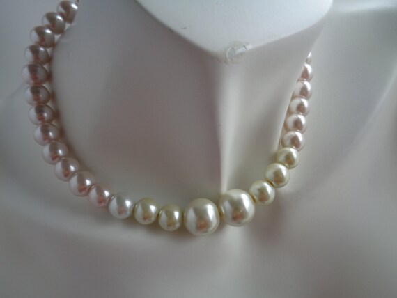 Classic White Beige Jewelry Set, High Quality MOP Pearl Necklace, Earrings and Bracelet, Weddings Jewelry Set, Minimalist, Fashion Jewelry