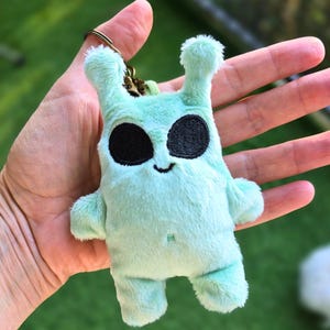 Handmade kawaii alien keychain plush