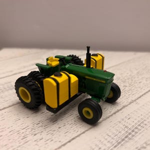 Custom Ertl 1/64 John Deere 4620 with saddle tanks