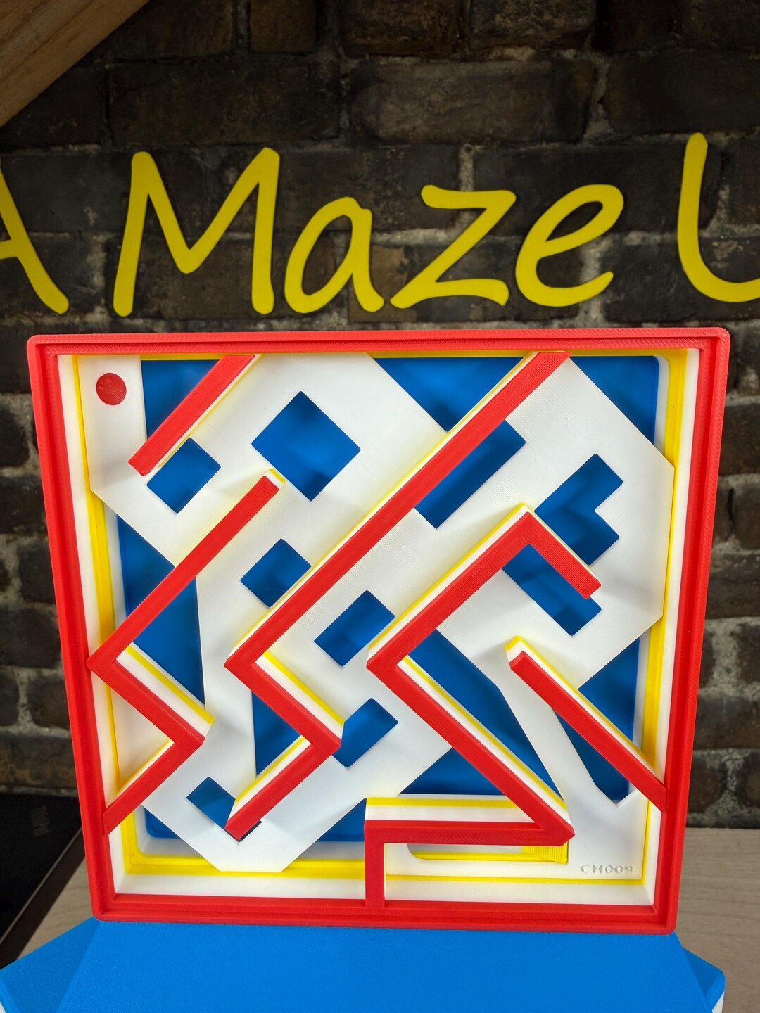 Diagonal Shape Maze - Hard Level - Don't Let the Ball Fall in the Blue ...
