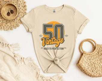 Camiseta retro de 1976, camiseta de 50 cumpleaños, vintage de 50 años, envejecida a la perfección, regalo para él o ella, atuendo para fiesta de cumpleaños.