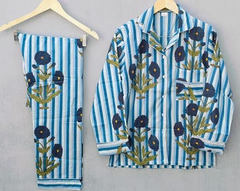 ブルーフラワーコットンパジャマセット、ブロックプリントパジャマ