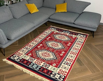 Handmade Cotton Rug – Reversible Kilim Style Carpet, Bohemian Living Room Accent with Colorful Pattern