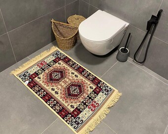 Cotton Bathroom Rug – Handwoven Kilim Mat, Reversible Small Carpet with Geometric Tribal Pattern