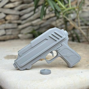 3D Printed pretend DC-17 Blaster DIY kit