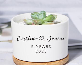 Regalo para el noveno aniversario, regalo para esposa, regalo de planta viva, maceta suculenta personalizada, regalo para él, regalo de aniversario personalizado, maceta de cerámica.