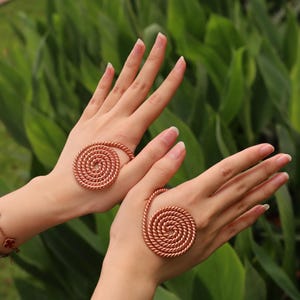 Red Copper Energy Spiral Hand Ring Set – Handcrafted Tool for Meditation, Manifestation & Energy Healing, Copper Mystica