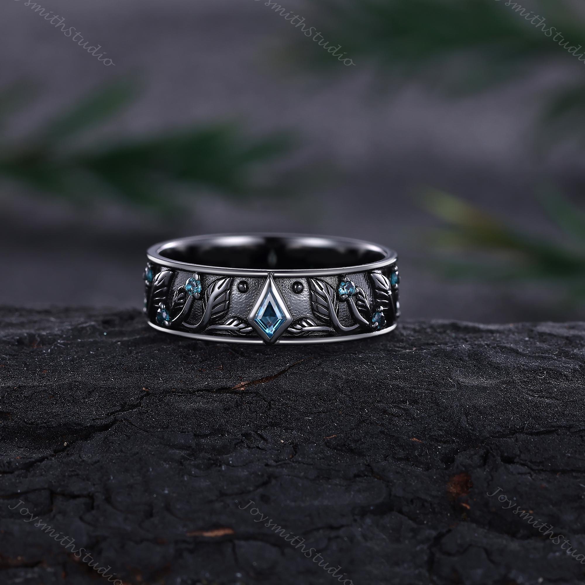18k Grape Ring - Etsy
