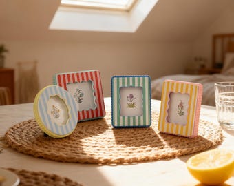 Vintage Striped Floral Magnetic Fridge Picture Frames with 2x3 Inch Cute Mini Photo Holders for Small Kitchen Decor Magnets