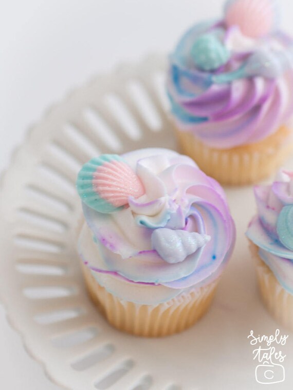 16 HANDMADE EDIBLE SEA LIFE STARFISH MERMAID TAILS CUPCAKE TOPPERS FONDANT