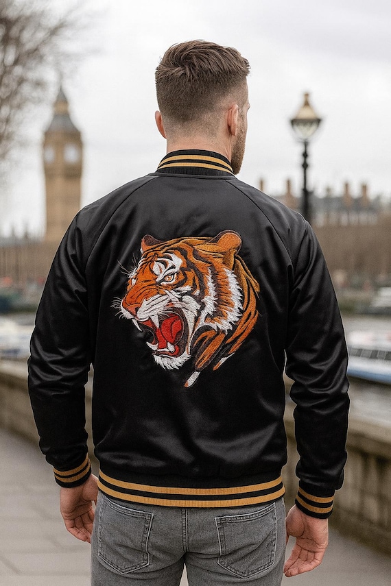 Roaring Tiger Sukajan Jacket | Streetwear Souvenir Style | Sukajan