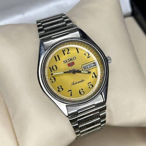 Refurbished Vintage Seiko 5 Automatic Watch: 17 Jewels, Stainless Steel, 36mm