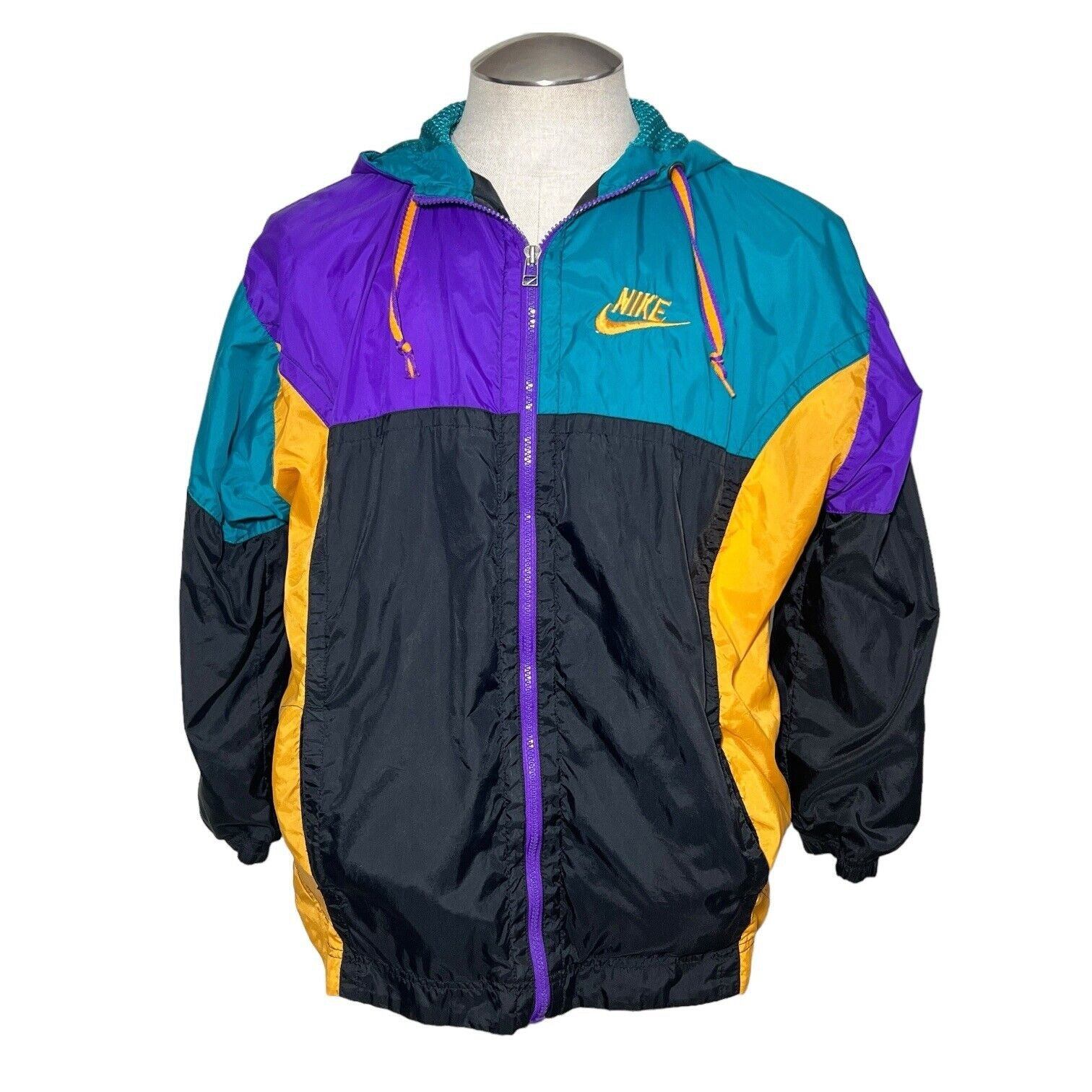 colorblock windbreaker nike