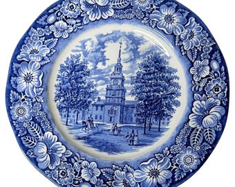 Liberty Blue Staffordshire Dinner Plate: Colonial Historic Scene