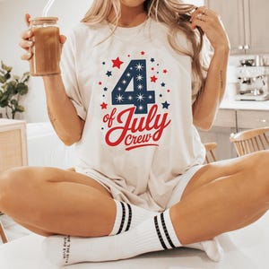 4. Juli Crew Shirt - Flaggenmuster - Unabhängigkeitstag Rot, Weiß und Blau Grafisches T-Shirt für Familie und Freunde