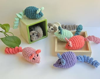 Crochet Catnip Cat Toy with Bell: Cotton Mouse (Single)