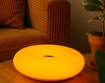 Lampada a ciambella arancione ricaricabile e sensibile al tocco – Lampada da tavolo in stile Bauhaus, luce LED soffusa, accogliente decorazione d'interni