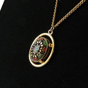 Vintage 1960s Sarah Coventry Light of the East Pendant Necklace