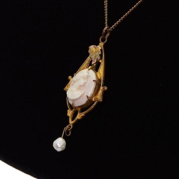 Antique Lavaliere Cameo Pendant Necklace